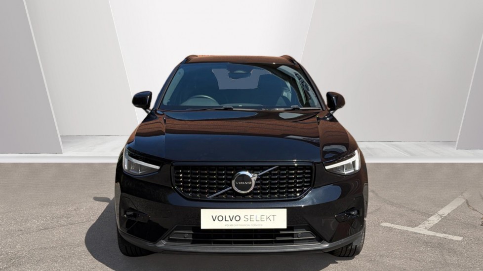 Volvo XC40 2.0 B4P Plus Dark 5dr Auto Petrol Estate - Image 8