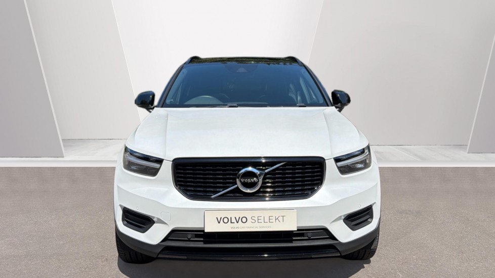 Volvo XC40 1.5 T3 [163] R DESIGN 5dr Geartronic Petrol Estate - Image 8