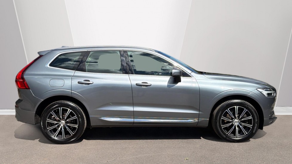 Volvo XC60 2.0 D4 Inscription 5dr AWD Geartronic Diesel Estate - Image 3