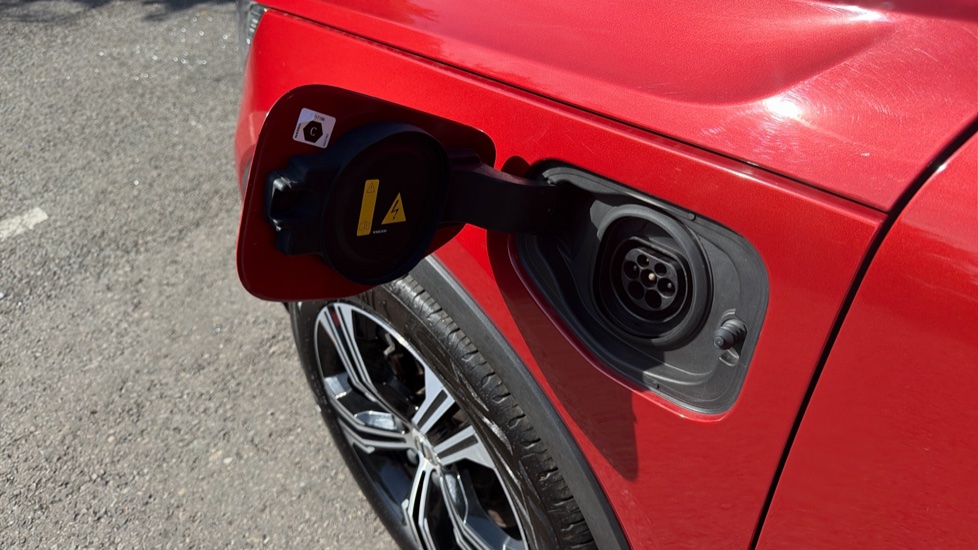 Volvo XC40 1.5 T5 Recharge PHEV Inscription Pro 5dr Auto Estate - Image 56