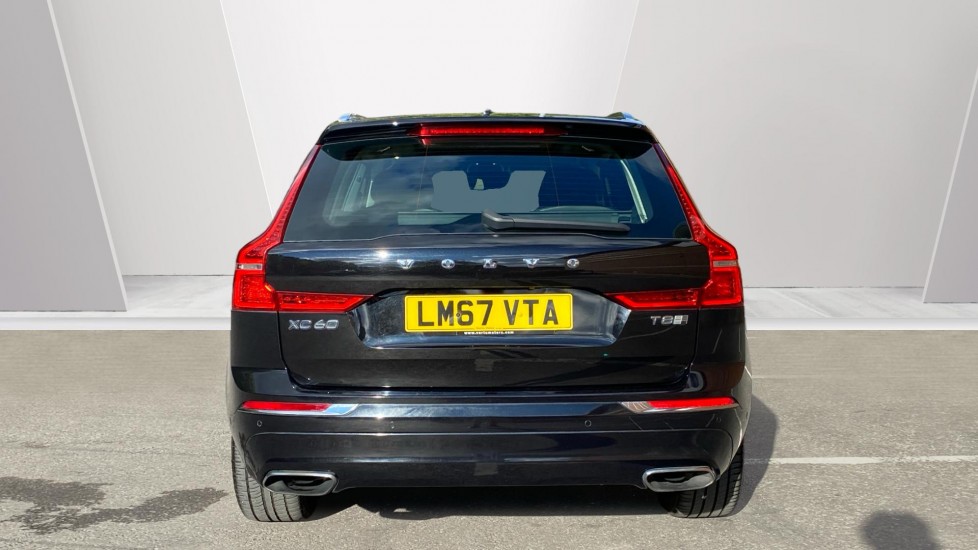Volvo XC60 2.0 T8 Hybrid Inscription Pro 5dr AWD Geartronic Estate - Image 7