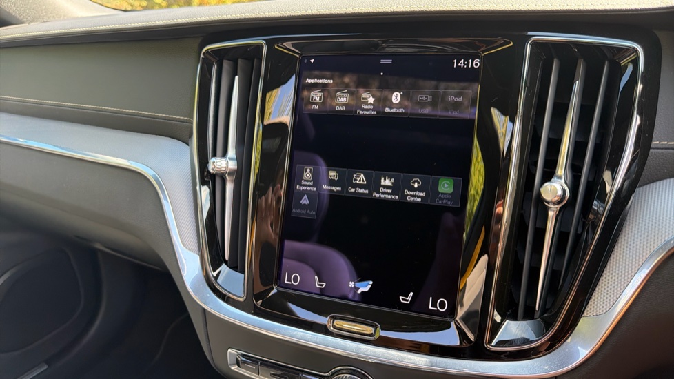 Volvo S60 2.0 T8 Recharge PHEV Polestar Engineered AWD Auto Saloon - Image 16