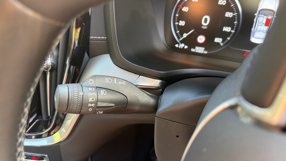 Volvo S60 2.0 T8 Recharge PHEV Polestar Engineered AWD Auto Saloon - Image 22