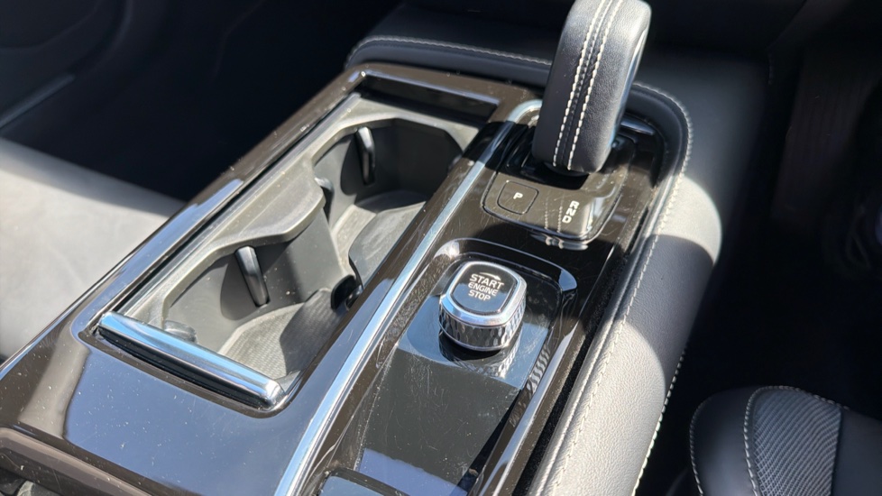 Volvo S60 2.0 T8 Recharge PHEV Polestar Engineered AWD Auto Saloon - Image 26