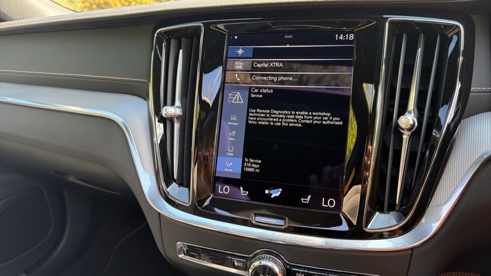 Volvo S60 2.0 T8 Recharge PHEV Polestar Engineered AWD Auto Saloon - Image 46