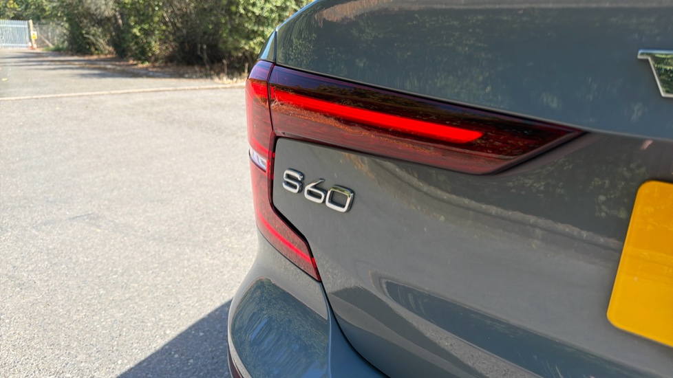 Volvo S60 2.0 T8 Recharge PHEV Polestar Engineered AWD Auto Saloon - Image 61
