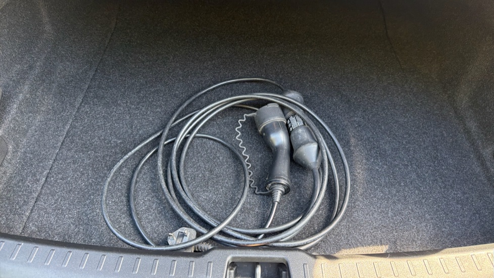 Volvo S60 2.0 T8 Recharge PHEV Polestar Engineered AWD Auto Saloon - Image 62