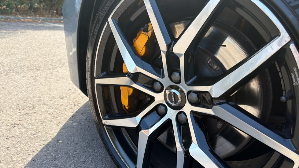 Volvo S60 2.0 T8 Recharge PHEV Polestar Engineered AWD Auto Saloon - Image 68