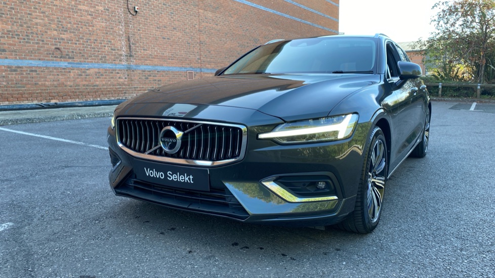 Volvo V60 2.0 T5 Inscription 5dr Auto Petrol Estate - Image 18