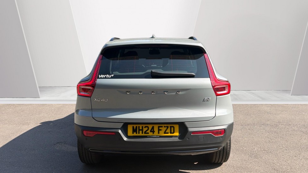 Volvo XC40 2.0 B3P Plus Dark 5dr Auto Petrol Estate - Image 7
