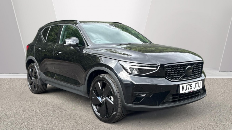 Volvo XC40 2.0 B3P Plus Black Edition 5dr Auto Petrol Estate - Image 1