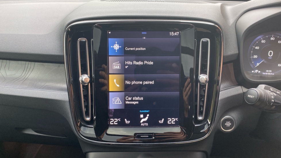 Volvo XC40 1.5 T5 Recharge PHEV Ultimate Dark 5dr Auto Estate - Image 12
