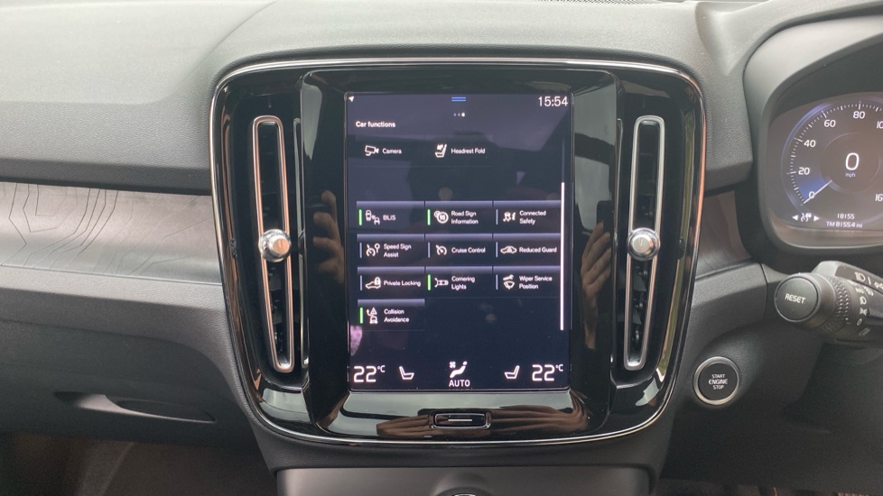 Volvo XC40 1.5 T5 Recharge PHEV Ultimate Dark 5dr Auto Estate - Image 42