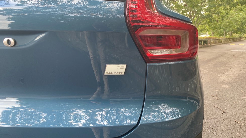 Volvo XC40 1.5 T5 Recharge PHEV Ultimate Dark 5dr Auto Estate - Image 53