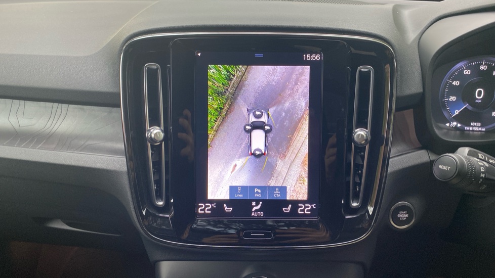Volvo XC40 1.5 T5 Recharge PHEV Ultimate Dark 5dr Auto Estate - Image 55