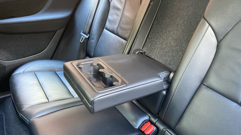 Volvo XC40 1.5 T5 Recharge PHEV Inscription Pro 5dr Auto Estate - Image 23