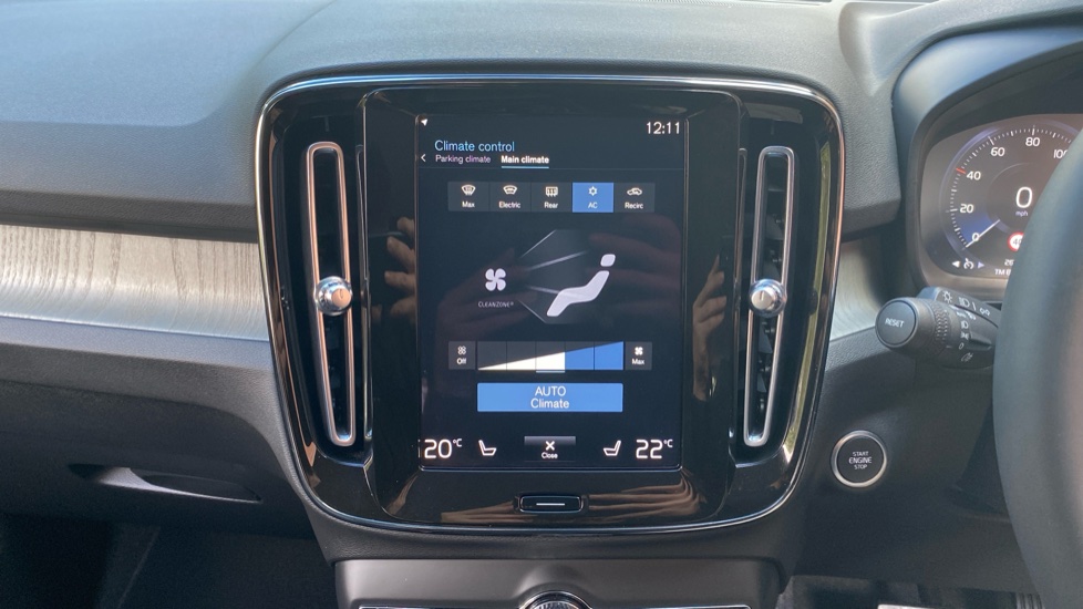 Volvo XC40 1.5 T5 Recharge PHEV Inscription Pro 5dr Auto Estate - Image 36