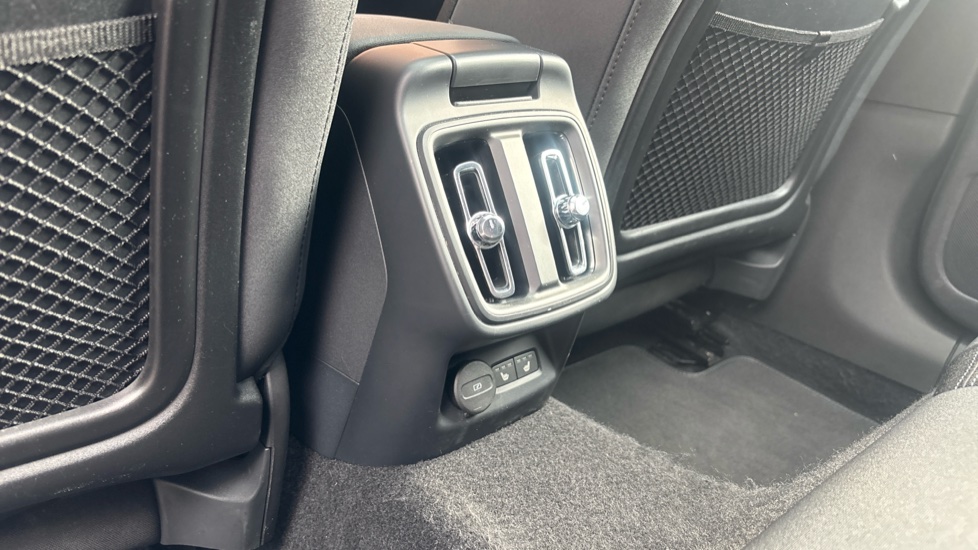 Polestar 2 165kW 64kWh Standard Range SM [Plus] 5dr Auto Electric Hatchback - Image 35