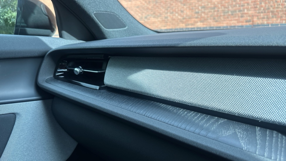 Polestar 2 165kW 64kWh Standard Range SM [Plus] 5dr Auto Electric Hatchback - Image 40