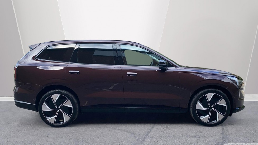 Volvo EX90 500kW Twin Motor Performance Ultra 106kWh 5dr Auto Electric Estate - Image 3