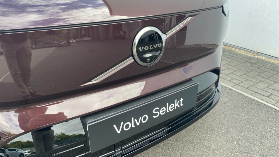 Volvo EX90 500kW Twin Motor Performance Ultra 106kWh 5dr Auto Electric Estate - Image 16