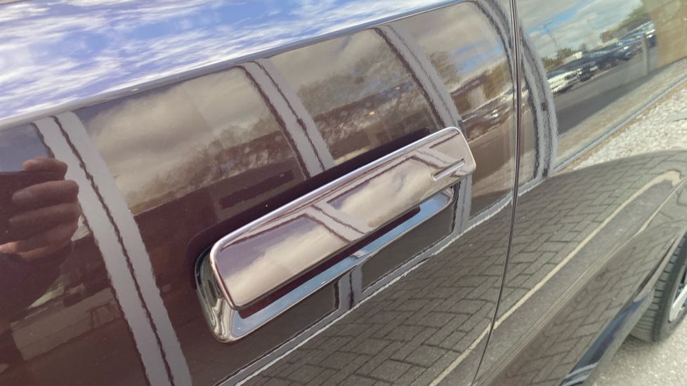 Volvo EX90 500kW Twin Motor Performance Ultra 106kWh 5dr Auto Electric Estate - Image 18