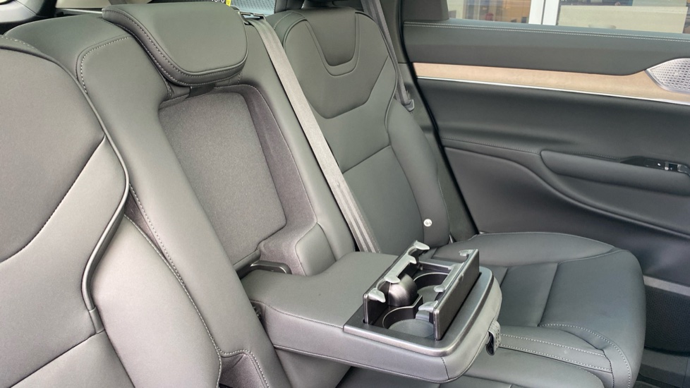 Volvo EX90 500kW Twin Motor Performance Ultra 106kWh 5dr Auto Electric Estate - Image 29