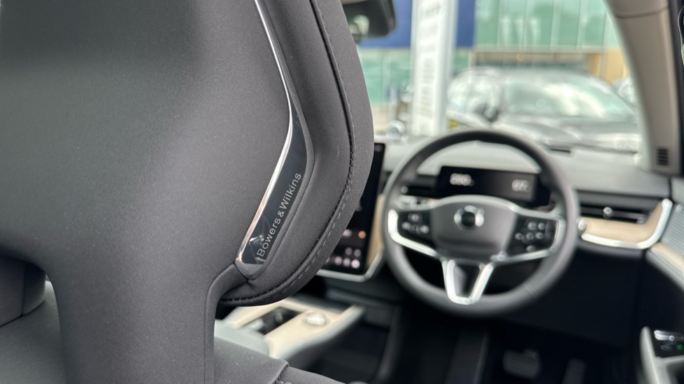 Volvo EX90 500kW Twin Motor Performance Ultra 106kWh 5dr Auto Electric Estate - Image 44
