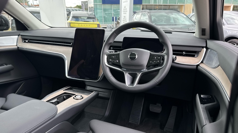 Volvo EX90 500kW Twin Motor Performance Ultra 106kWh 5dr Auto Electric Estate - Image 52