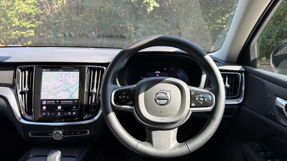 Volvo V60 2.0 B4P Plus Dark 5dr Auto [7 speed] Petrol Estate - Image 10