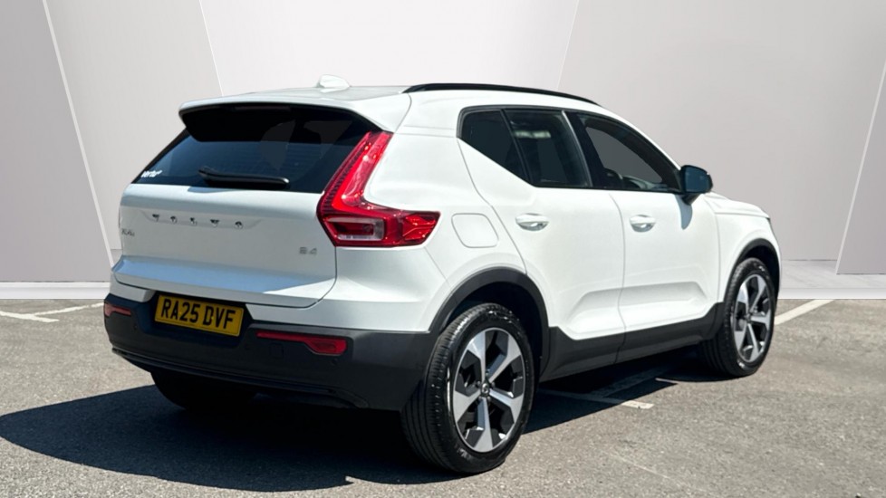 Volvo XC40 2.0 B4P Plus Dark 5dr Auto Petrol Estate - Image 2