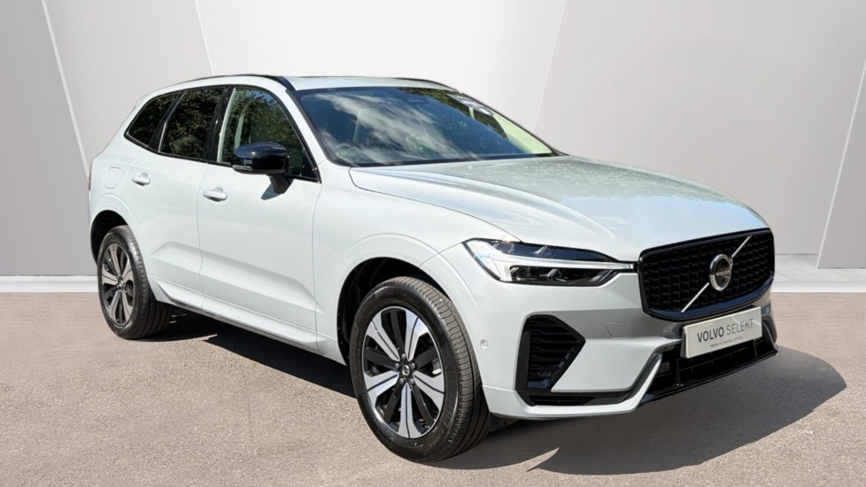 Volvo XC60 2.0 T6 [350] RC PHEV Plus Dark 5dr AWD Geartronic Estate - Image 1