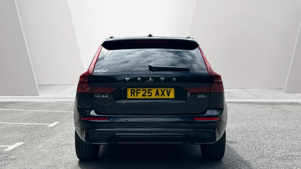Volvo XC60 2.0 B5P Plus Dark 5dr AWD Geartronic Petrol Estate - Image 7