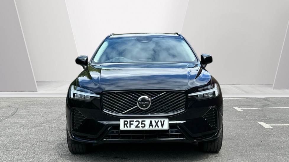 Volvo XC60 2.0 B5P Plus Dark 5dr AWD Geartronic Petrol Estate - Image 8