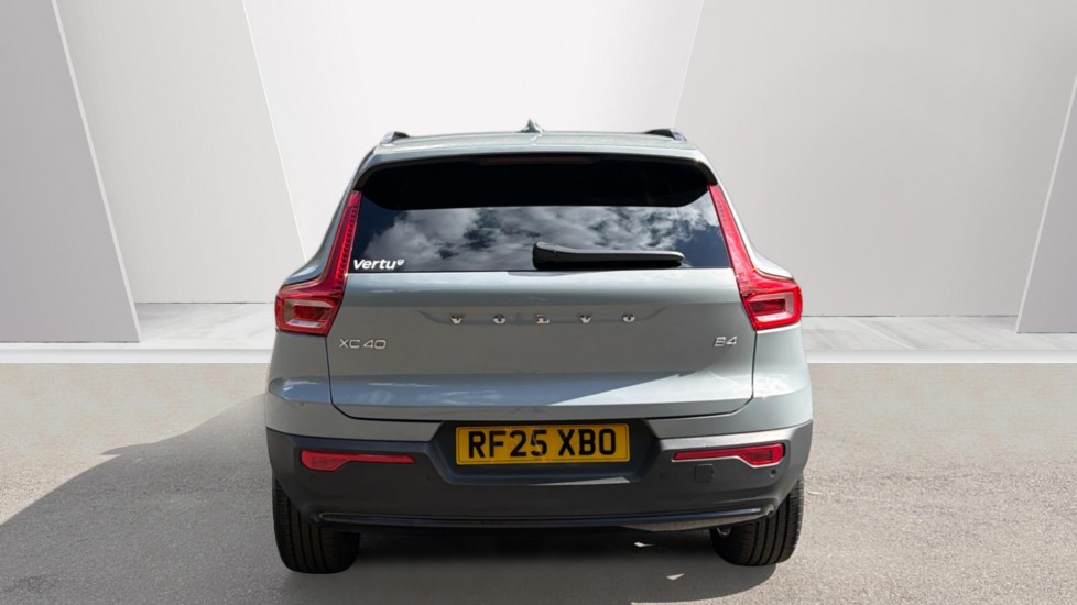 Volvo XC40 2.0 B4P Plus Dark 5dr Auto Petrol Estate - Image 7