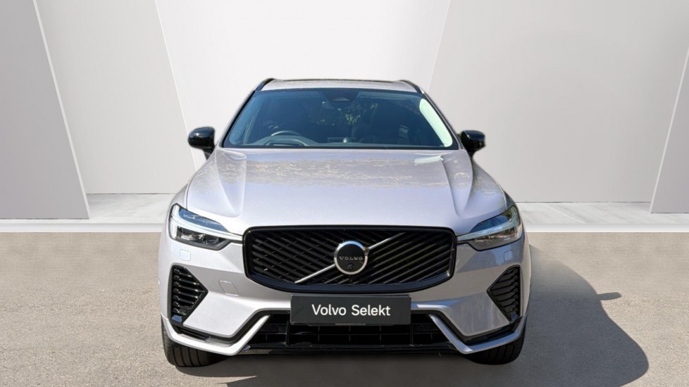 Volvo XC60 2.0 T8 [455] PHEV Ultra Dark 5dr AWD Geartronic Estate - Image 8