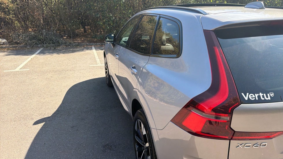 Volvo XC60 2.0 T8 [455] PHEV Ultra Dark 5dr AWD Geartronic Estate - Image 69