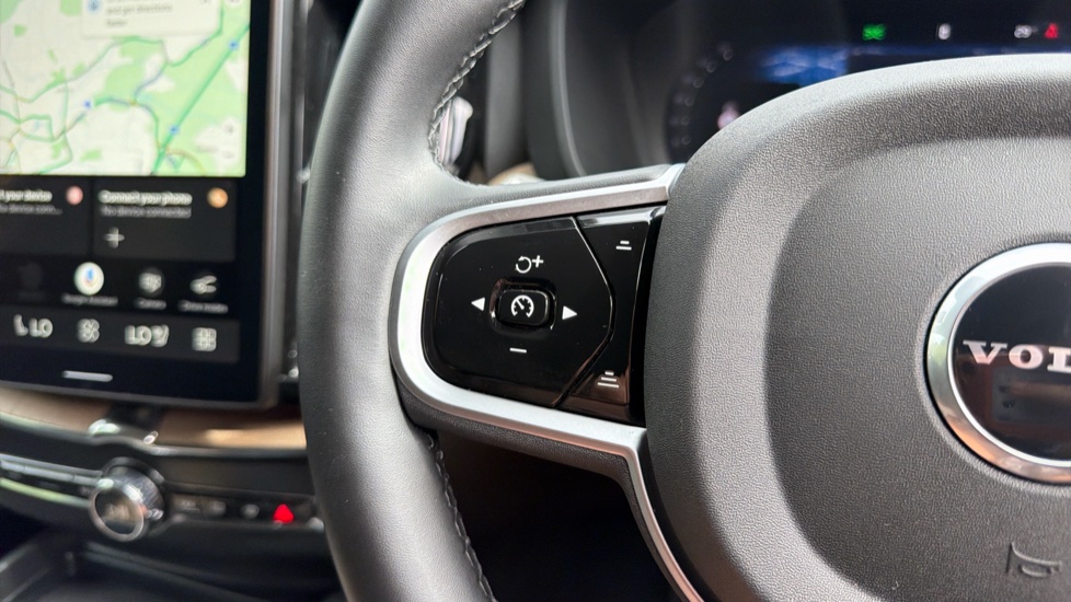 Volvo XC60 2.0 T6 [350] PHEV Plus Dark 5dr AWD Geartronic Estate - Image 20