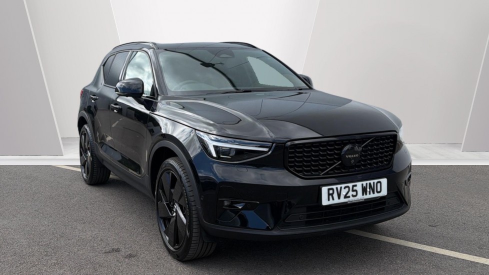 Volvo XC40 2.0 B3P Ultra Black Edition 5dr Auto Petrol Estate - Image 1