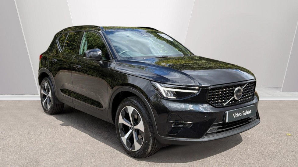Volvo XC40 2.0 B3P Plus Dark 5dr Auto Petrol Estate - Image 1