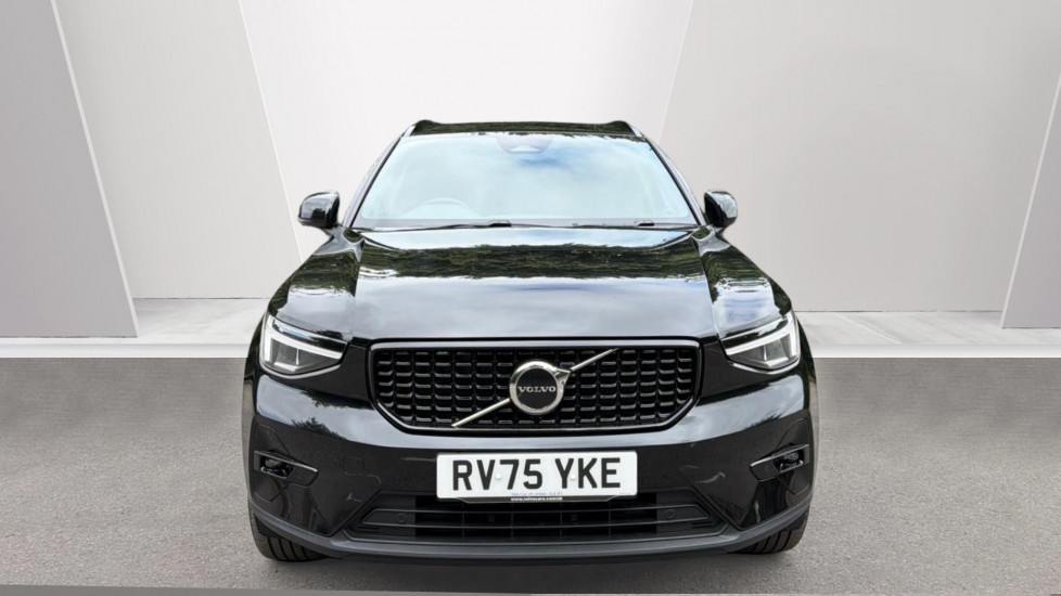 Volvo XC40 2.0 B4P Plus Dark 5dr Auto Petrol Estate - Image 8
