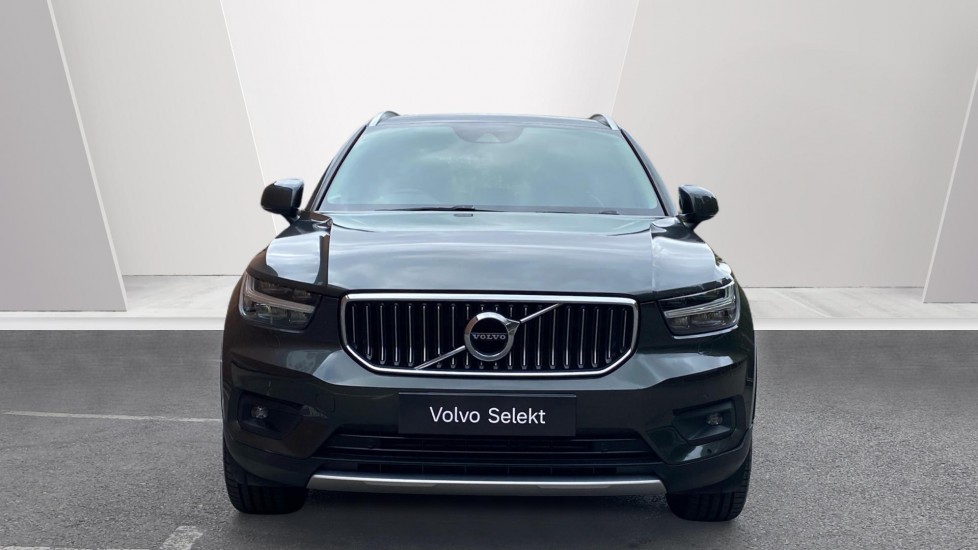 Volvo XC40 1.5 T3 Inscription 5dr Petrol Estate - Image 8