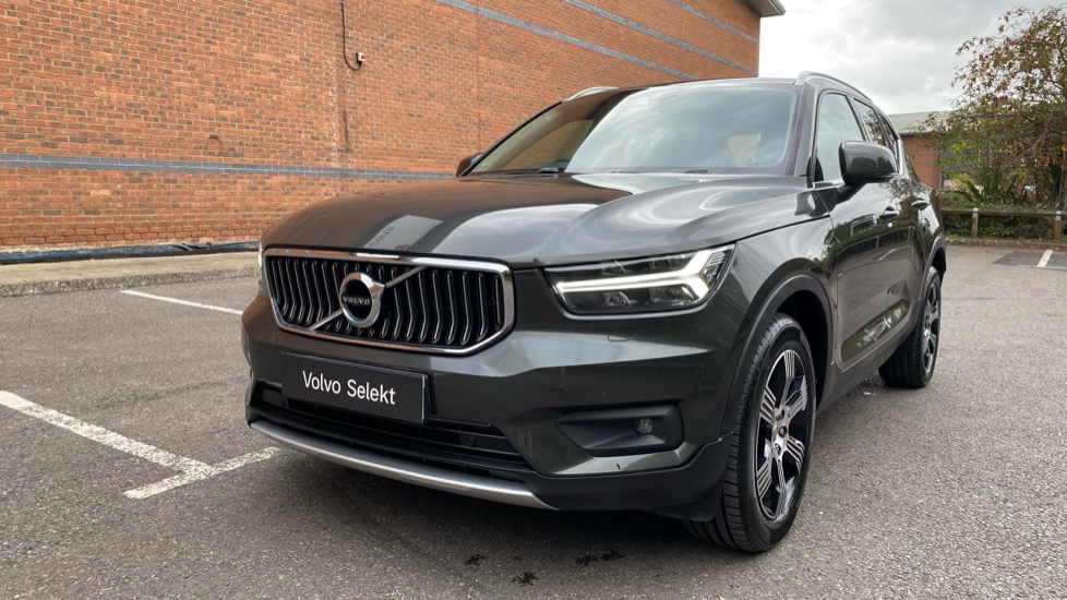 Volvo XC40 1.5 T3 Inscription 5dr Petrol Estate - Image 18