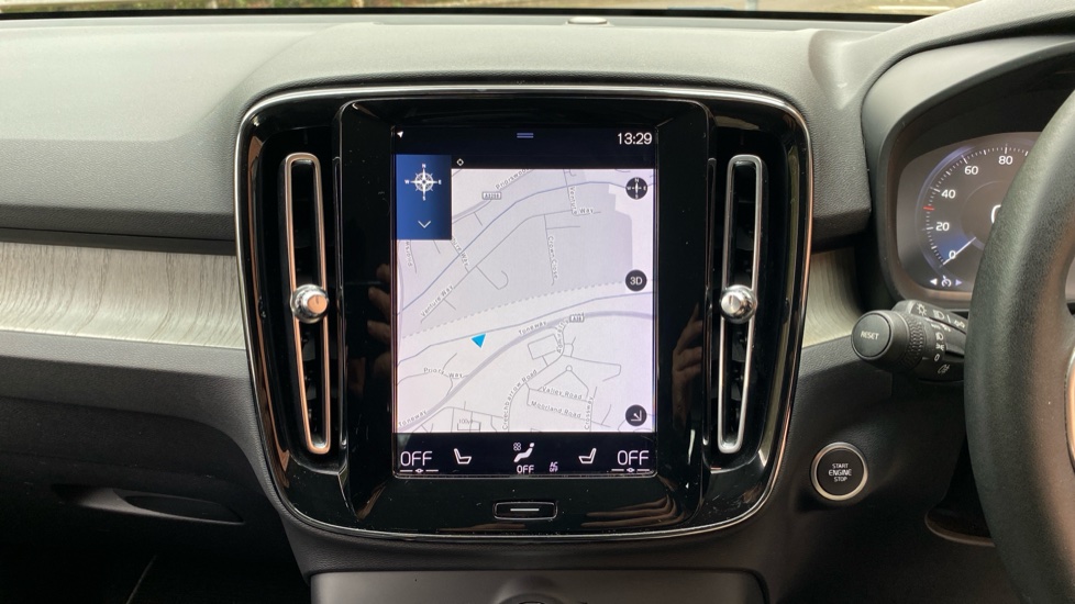 Volvo XC40 1.5 T3 Inscription 5dr Petrol Estate - Image 34