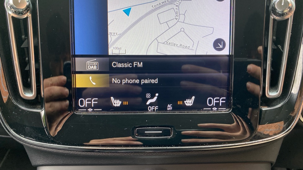 Volvo XC40 1.5 T3 Inscription 5dr Petrol Estate - Image 37