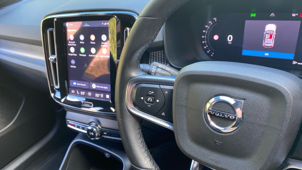 Volvo XC40 2.0 B3P Plus Dark 5dr Auto Petrol Estate - Image 34