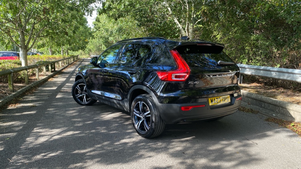 Volvo XC40 2.0 B3P Plus Dark 5dr Auto Petrol Estate - Image 50