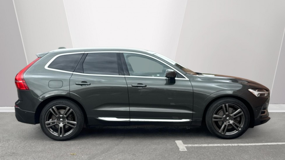 Volvo XC60 2.0 T8 390 Hybrid Inscription Pro 5dr AWD G tronic Estate - Image 3