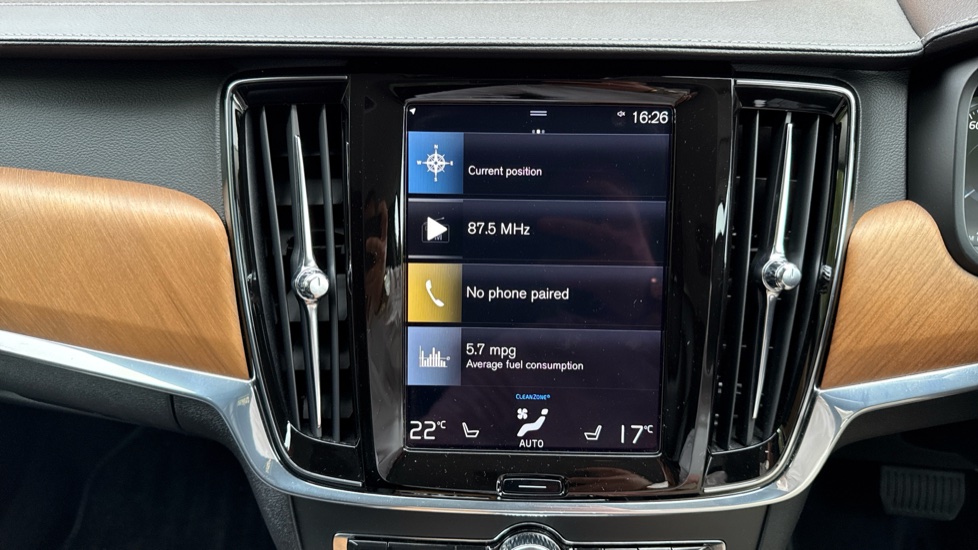 Volvo V90 2.0 T4 Inscription Plus 5dr Geartronic Petrol Estate - Image 12