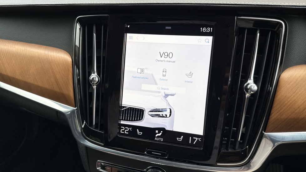 Volvo V90 2.0 T4 Inscription Plus 5dr Geartronic Petrol Estate - Image 55
